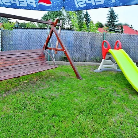 Vakantiehuis Comfortable House By The Lake,