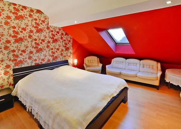 Сasa de vacaciones Comfortable Lakeside House, Private Garden Ińsko